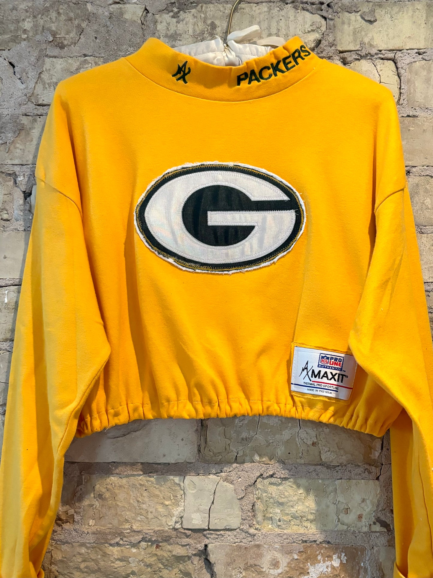 Reworked Retro 90s Packers PROLINE crop top Mock Neck Shirt