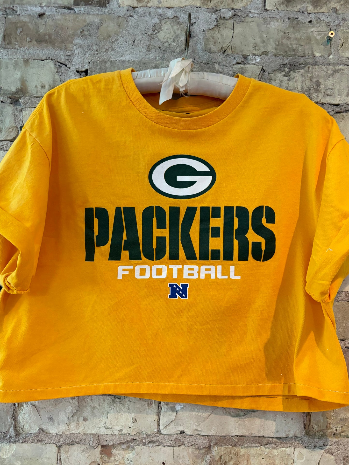 Reworked Retro Yellow Green Bay Packers cropped Graphic Tee