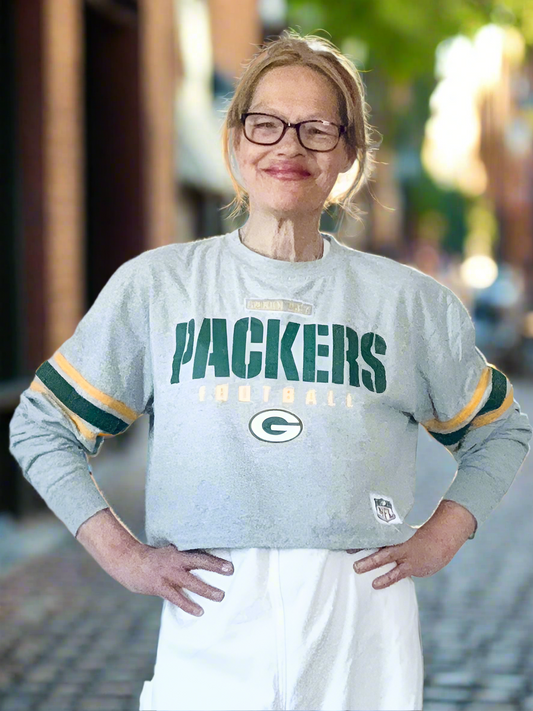 Reworked Green Bay Packers crop Top Graphic Tee