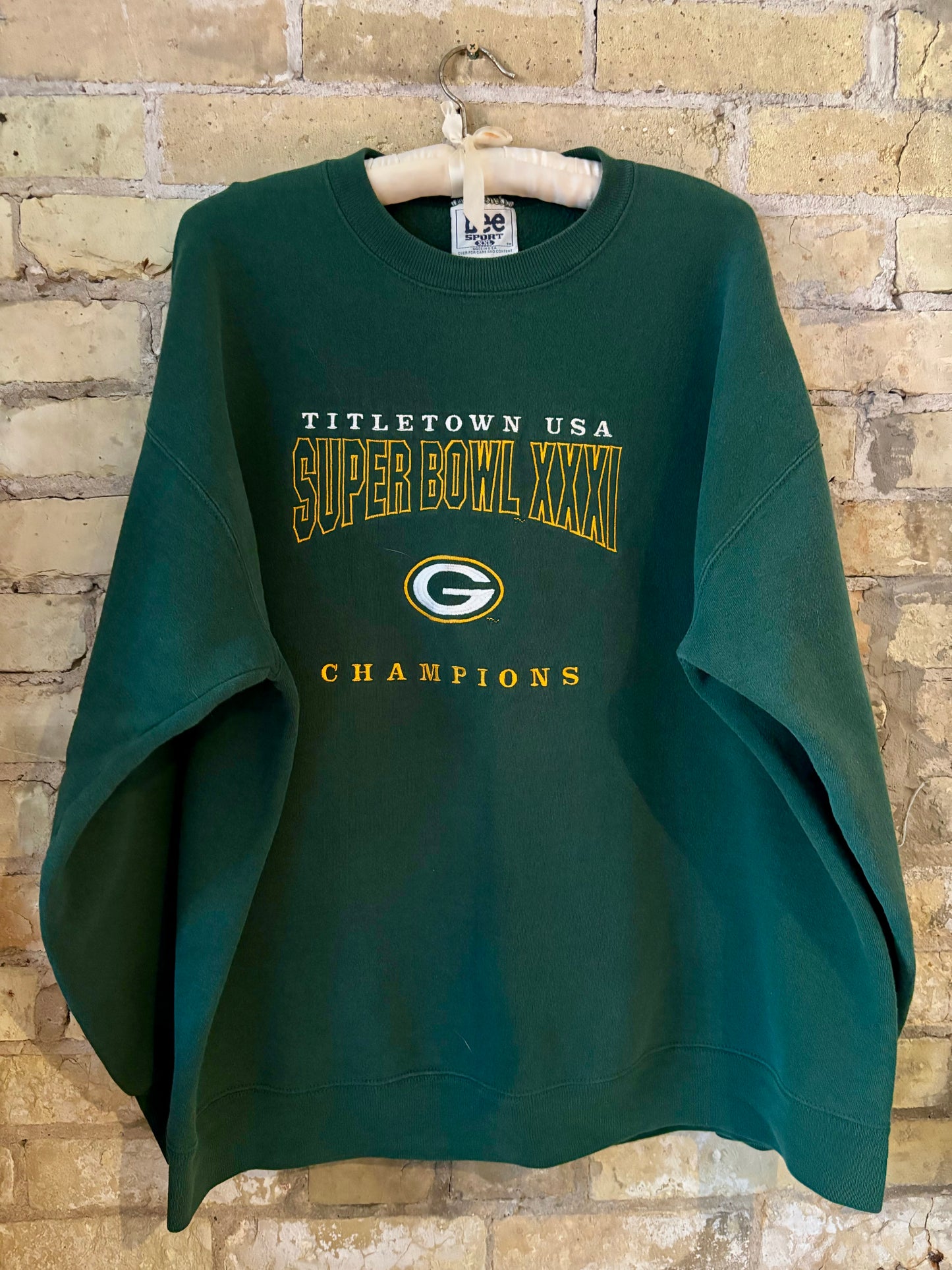 Reworked vintage Green Bay Packers Super Bowl crewneck sweatshirt