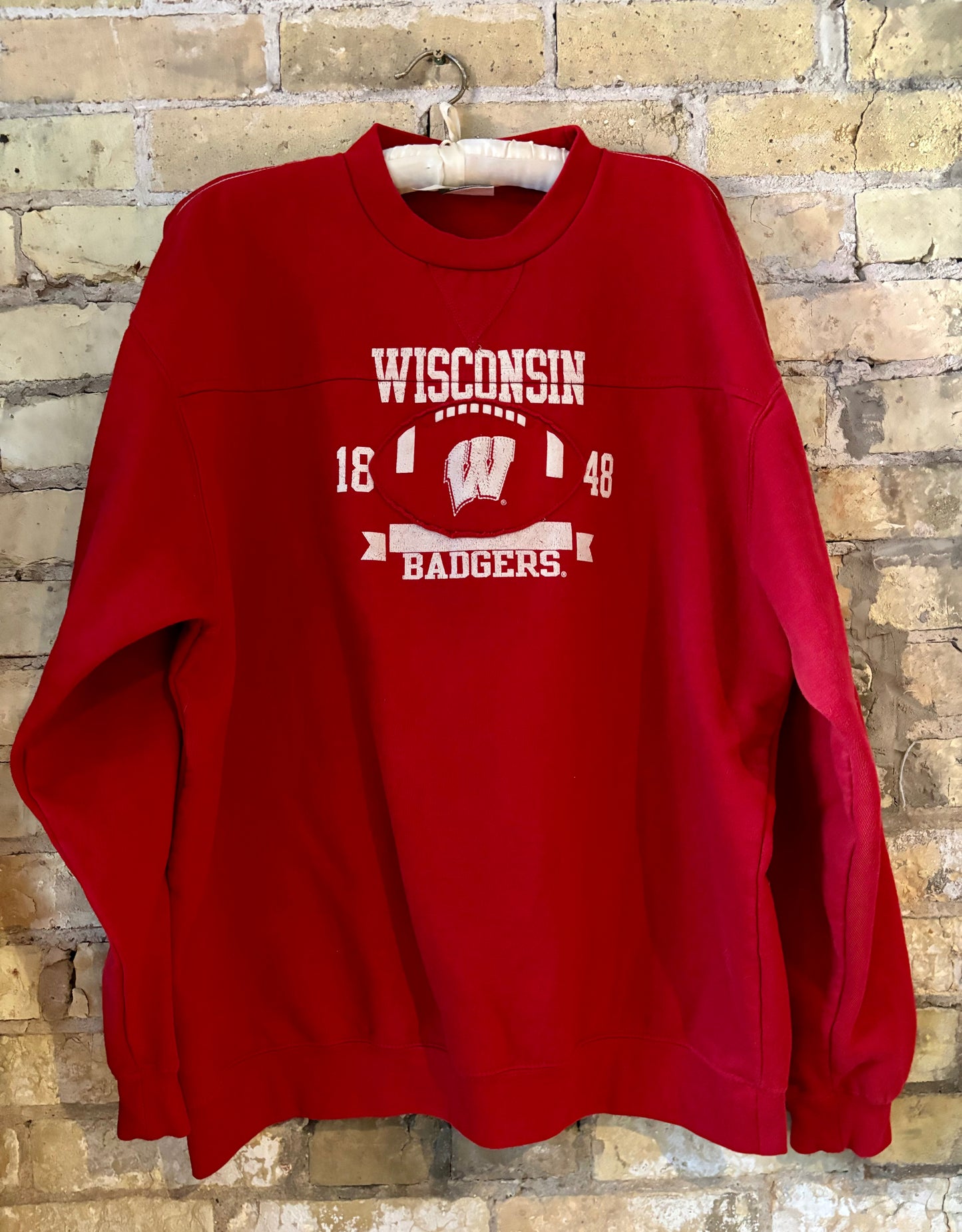 Reworked 90’s Retro Wisconsin Badgers football crewneck